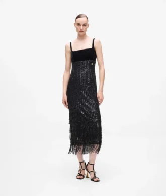 Abito con frange e paillettes