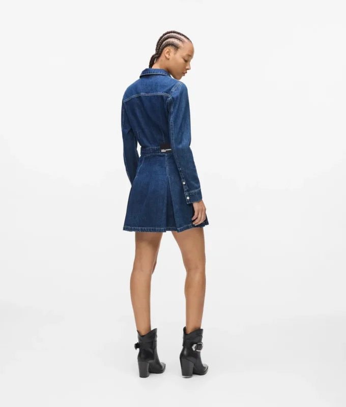 Abito in denim con borchie