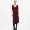 Abito in maglia con cintura Abito in maglia con cintura