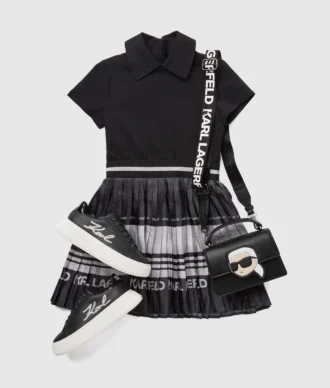 Abito plissettato da bambina