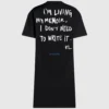 Abito T-shirt con citazione di Karl Abito T-shirt con citazione di Karl