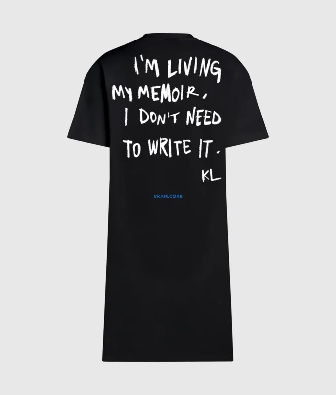 Abito T-shirt con citazione di Karl Abito T-shirt con citazione di Karl