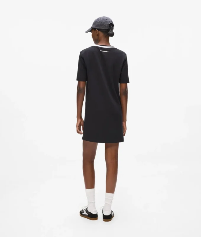 Abito T-shirt Ikon Abito T-shirt Ikon