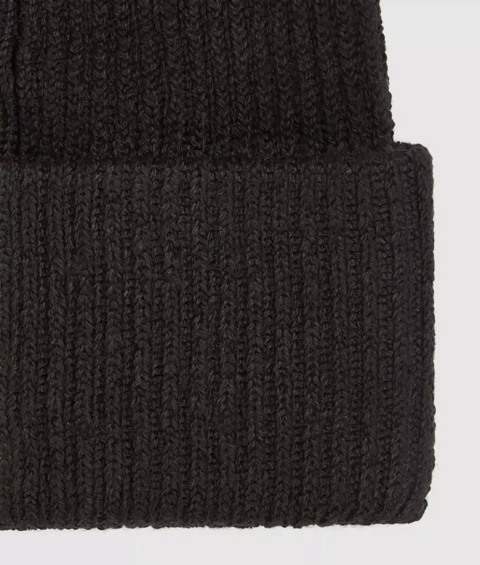 Berretto lungo con patch logo Berretto lungo con patch logo