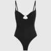 Body aderente con sgambatura alta