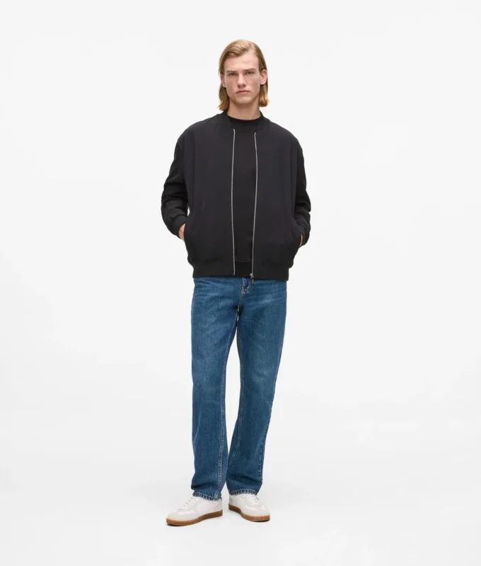 Bomber con zip frontale Bomber con zip frontale