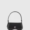Borsa a tracolla con borchie e occhiali da sole Borsa a tracolla con borchie e occhiali da sole