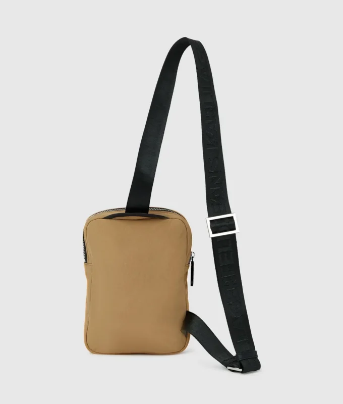 Borsa a tracolla con coulisse Borsa a tracolla con coulisse