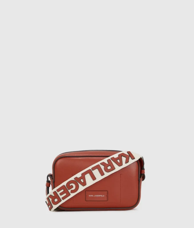 BORSA A TRACOLLA FORATA K/CIRCLE
