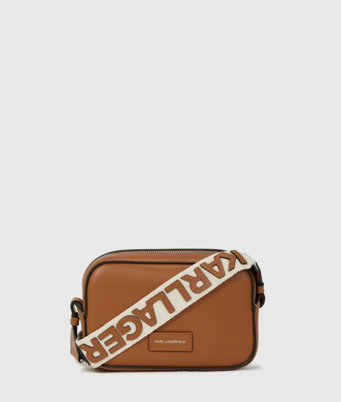 BORSA A TRACOLLA FORATA K/CIRCLE