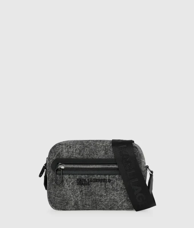 Borsa a tracolla in denim lavato Borsa a tracolla in denim lavato