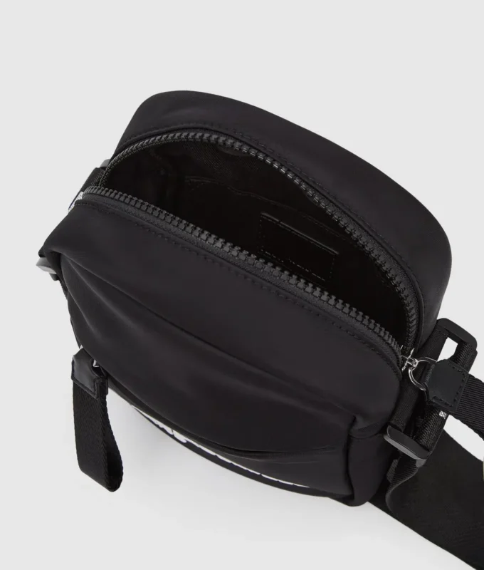 BORSA A TRACOLLA IN NYLON BORSA A TRACOLLA IN NYLON