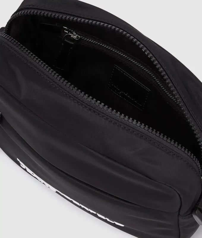 BORSA A TRACOLLA IN NYLON BORSA A TRACOLLA IN NYLON