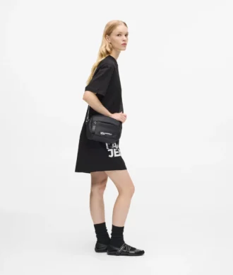 Borsa a tracolla in nylon con logo