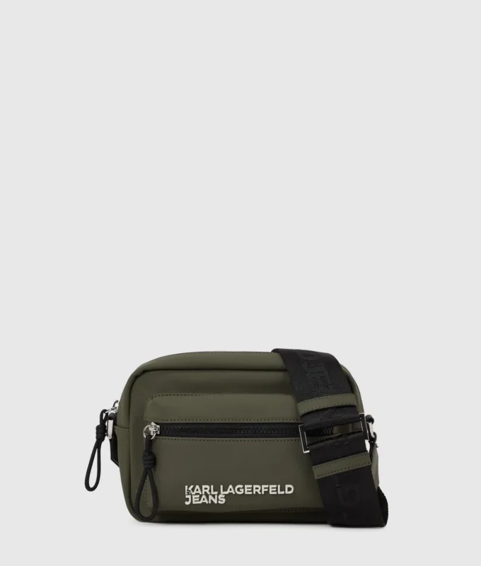 BORSA A TRACOLLA RIVESTITA BORSA A TRACOLLA RIVESTITA