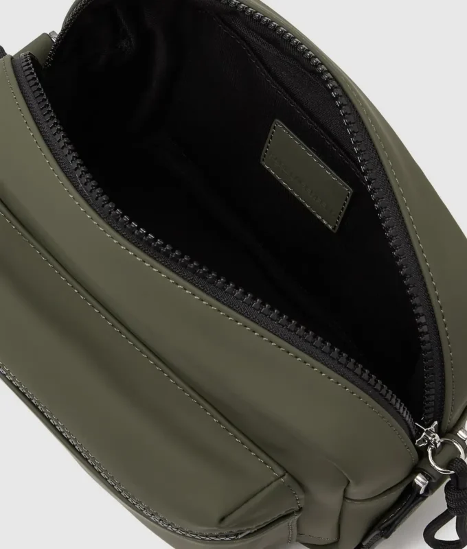 BORSA A TRACOLLA RIVESTITA BORSA A TRACOLLA RIVESTITA