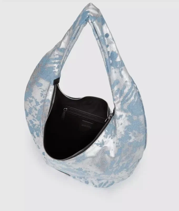 Borsa hobo grande in denim lucido Borsa hobo grande in denim lucido