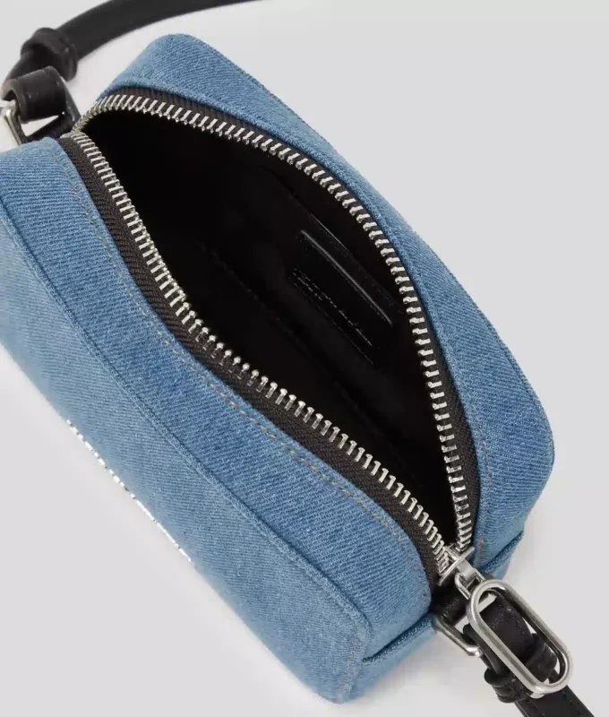 BORSA PER FOTOCAMERA IN DENIM CON LOGO IN METALLO BORSA PER FOTOCAMERA IN DENIM CON LOGO IN METALLO