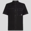 CAMICIA A MANICHE CORTE CON CUCITURE A CONTRASTO CAMICIA A MANICHE CORTE CON CUCITURE A CONTRASTO