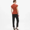 CAMICIA A MANICHE CORTE CON NODO CAMICIA A MANICHE CORTE CON NODO