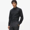 Camicia con bottoni quadrati Camicia con bottoni quadrati