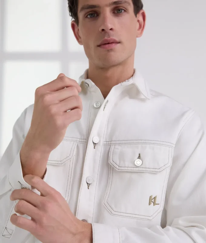 CAMICIA CON CUCITURE A CONTRASTO