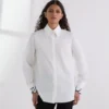 CAMICIA CON POLSINI CARATTERISTICI