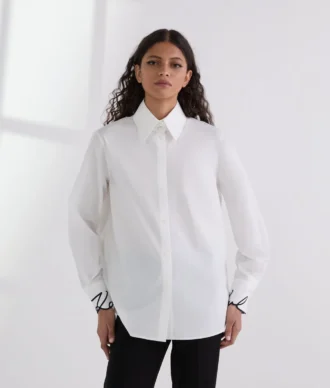 CAMICIA CON POLSINI CARATTERISTICI CAMICIA CON POLSINI CARATTERISTICI