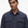 Camicia con tasca applicata