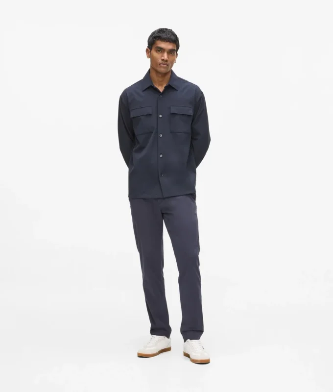 Camicia con tasca applicata