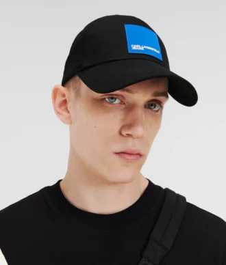 Cappellino con logo patch