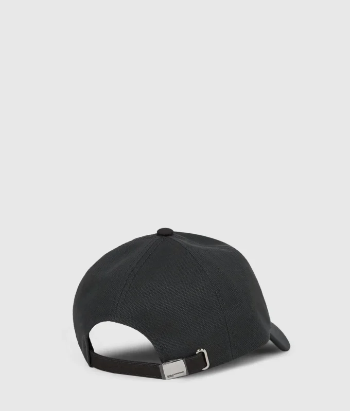 Cappellino con logo patch Cappellino con logo patch