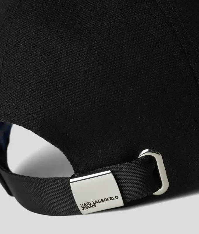 Cappellino con logo patch Cappellino con logo patch