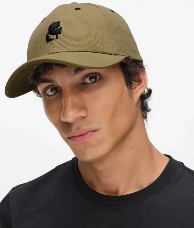 Cappellino con ricamo K/Kameo Cappellino con ricamo K/Kameo