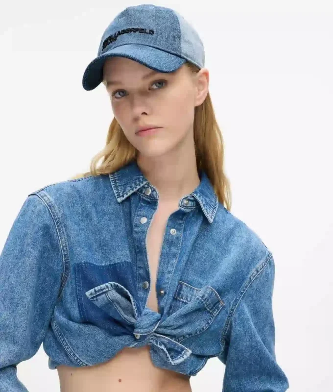 Cappellino in denim chiaro bicolore Cappellino in denim chiaro bicolore