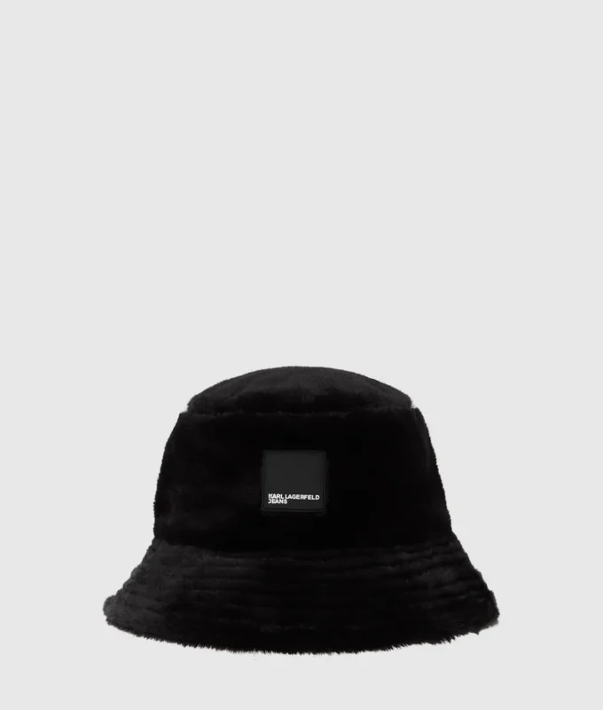 Cappello a secchiello in pelliccia sintetica
