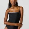 Costume da bagno smerlato Costume da bagno smerlato