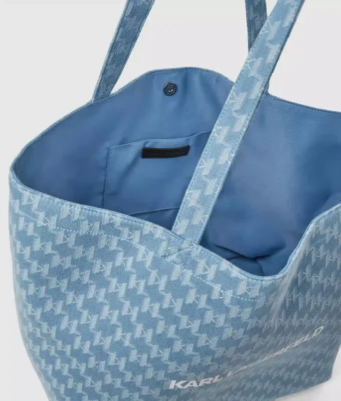 Esclusiva shopper in denim Monogram