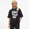 Esclusiva T-shirt morbida “Karl told me”