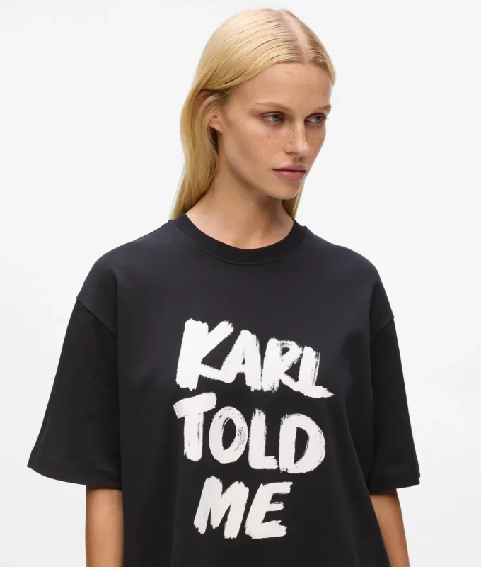 Esclusiva T-shirt morbida “Karl told me”