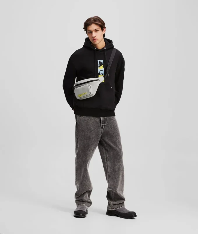 FELPA CON CAPPUCCIO KARL PRINT FELPA CON CAPPUCCIO KARL PRINT