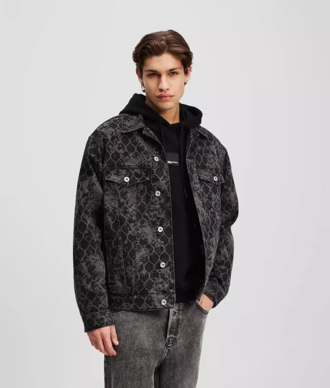 GIACCA IN DENIM CON STAMPA ALL-OVER GIACCA IN DENIM CON STAMPA ALL-OVER