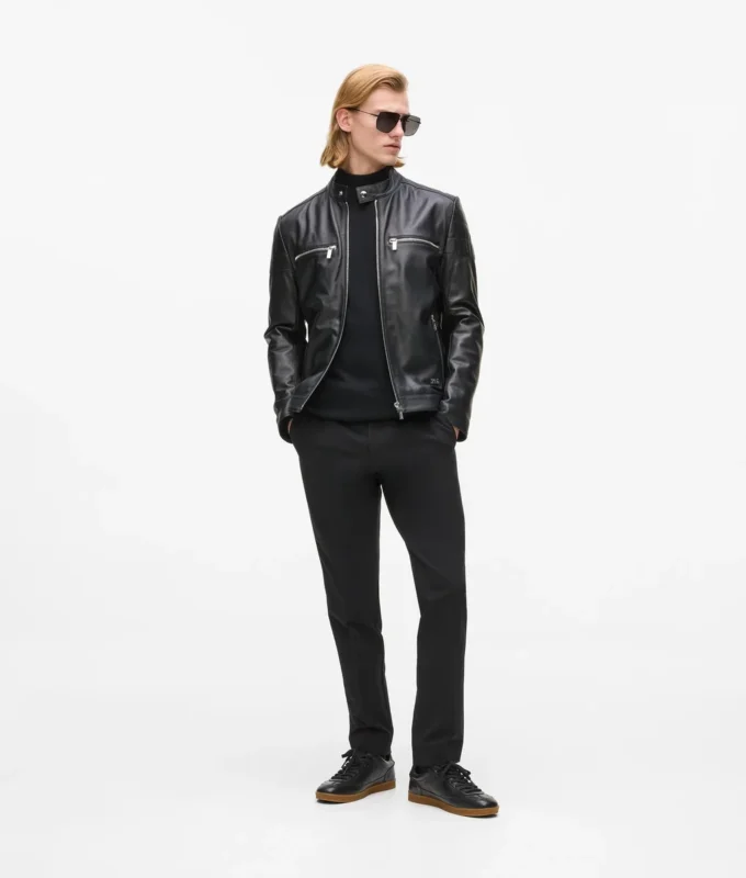 Giacca in pelle con collo alto Giacca in pelle con collo alto