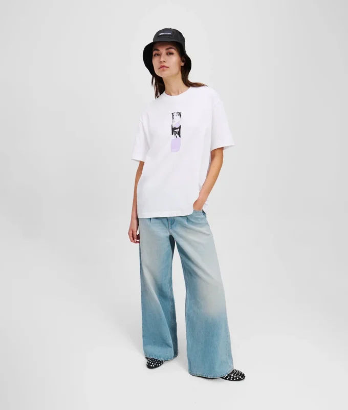 JEANS A GAMBA LARGA CON PIEGHE JEANS A GAMBA LARGA CON PIEGHE