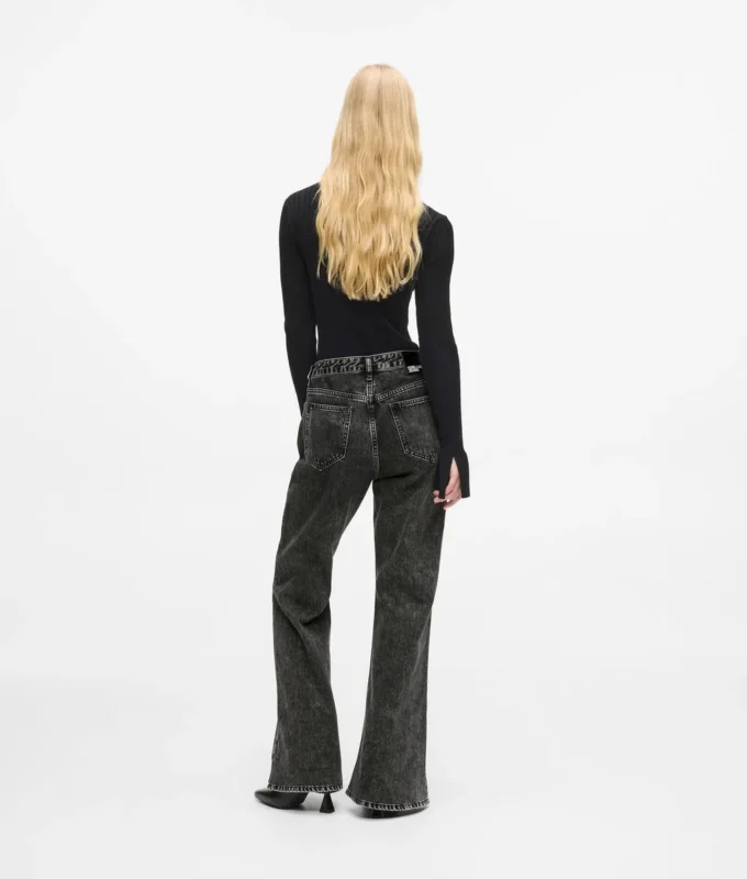 Jeans a vita alta con cuciture Jeans a vita alta con cuciture