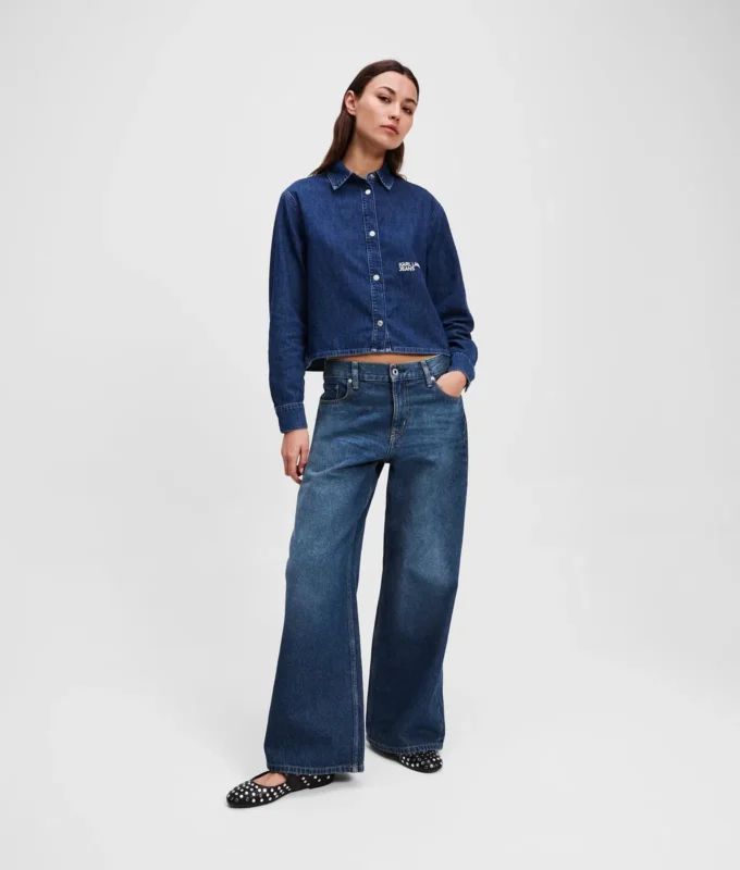 JEANS A VITA BASSA E GAMBA LARGA