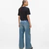 Jeans a vita bassa e gamba larga