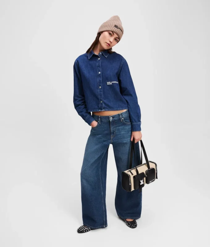 JEANS A VITA BASSA E GAMBA LARGA