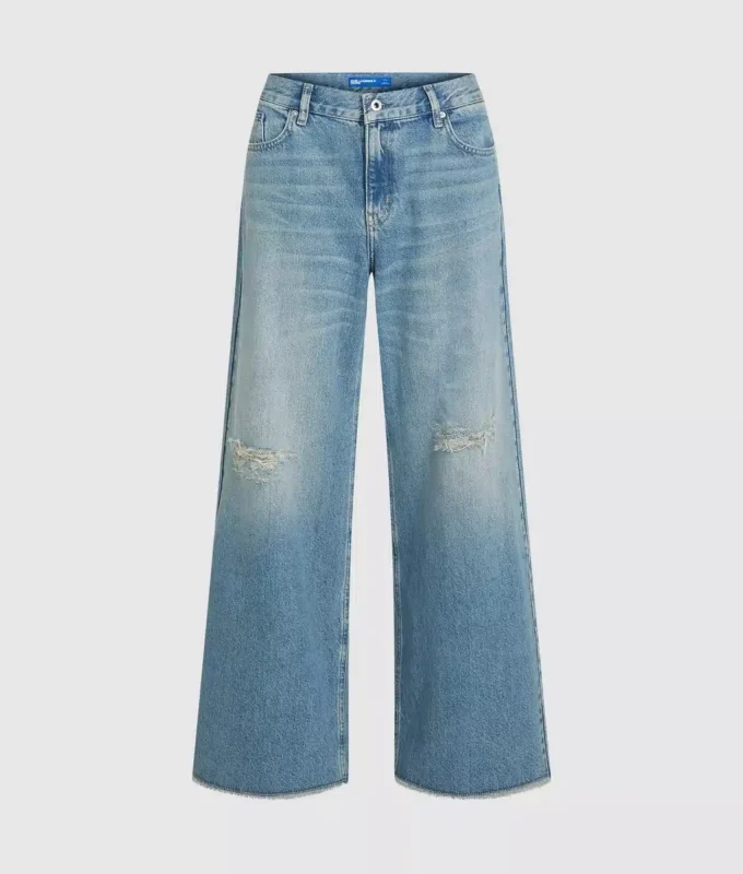 Jeans a vita bassa e gamba larga