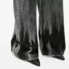 Jeans a vita bassa e gamba larga sbiancati Jeans a vita bassa e gamba larga sbiancati
